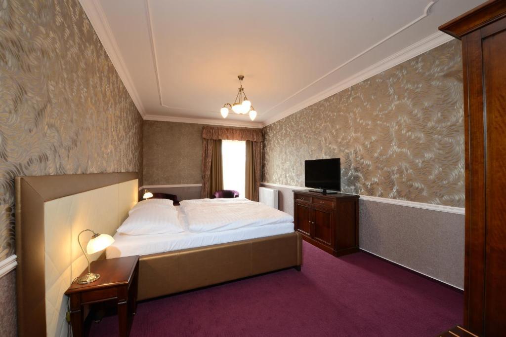 Hotel Gold Chotoviny Room photo